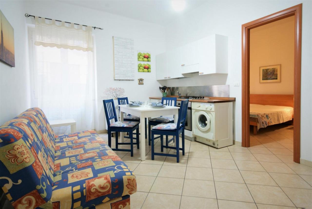 Da Simona Appartamenti Imperia Exterior foto